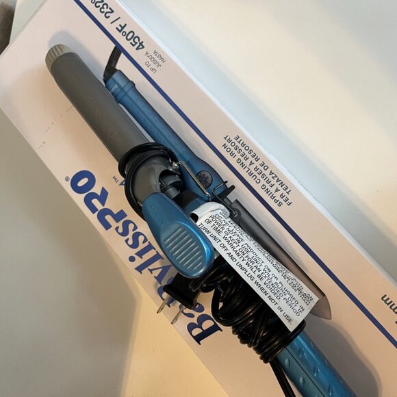 Babyliss Nano Titanium Spring Curling Iron - Picture 3 of 5